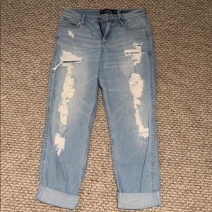 juniors hollister high-rise mom jeans